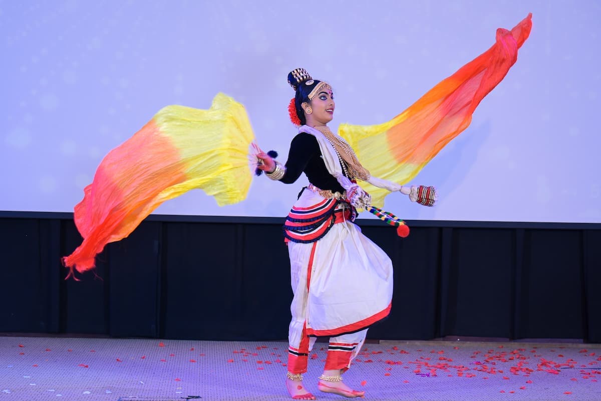Doha Music Lovers stage performance